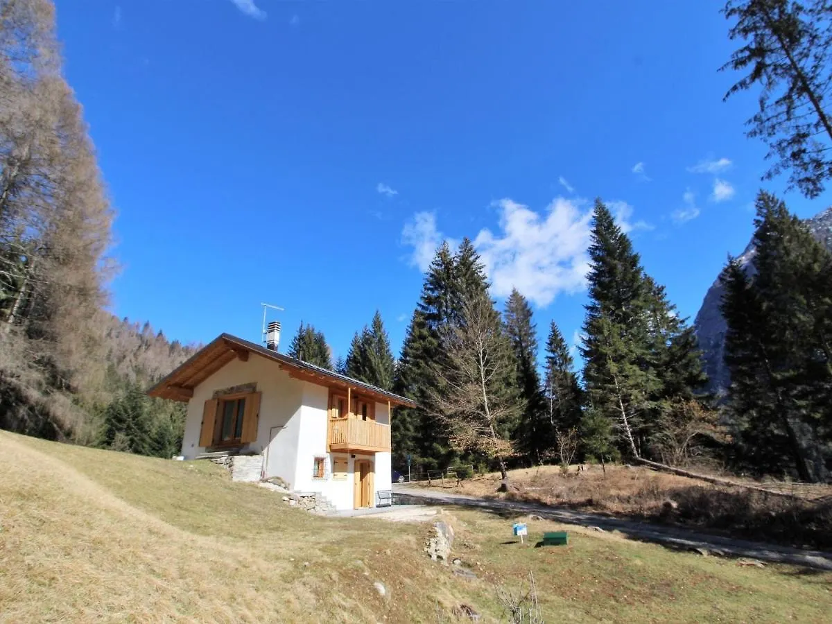 Belvilla By Oyo Pleasant Holiday Home With Garden Vigo di Cadore