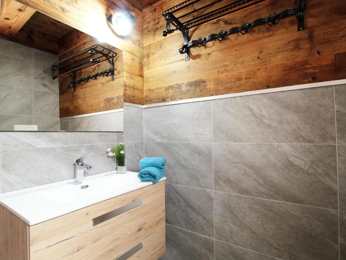 Belvilla By Oyo Pleasant Holiday Home With Garden Vigo di Cadore Itálie